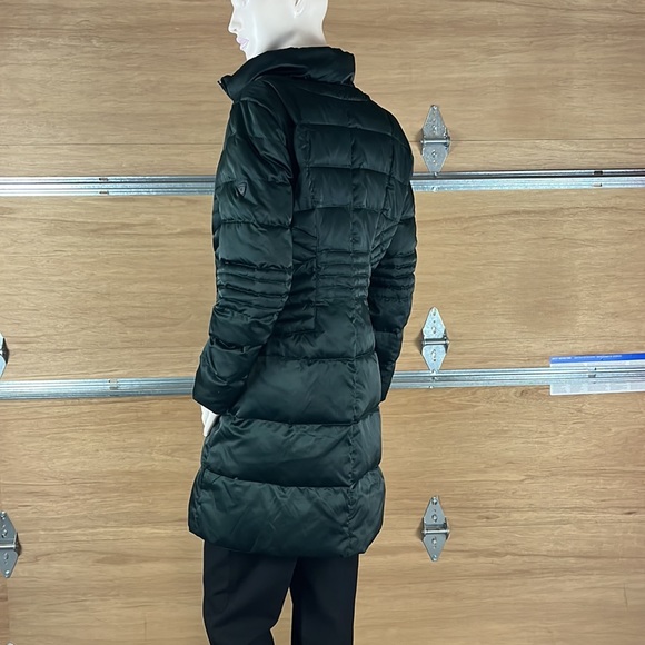 Pre-Owned 1 Madison Green Puffer Coat, Down and Waterfowl feather insulation. - Picture 8 of 16